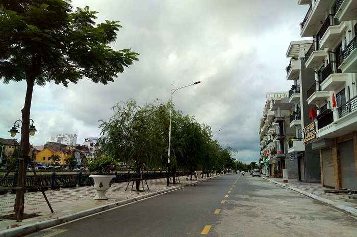 Llô đất mặt đường phố đi bộ Thế Lữ , Hạ Lý , Hồng Bàng